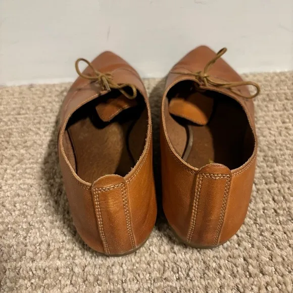 📦 Bangi Women’s Lace Up Leather Shoe - size 7.5​