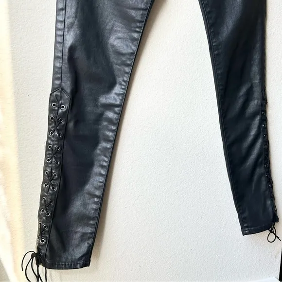 AG The Farrah Skinny Ankle Side Lace Black Jeans Sz 25