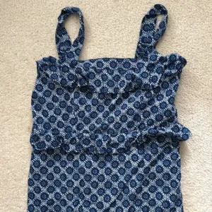 Ann Taylor sleeveless dress