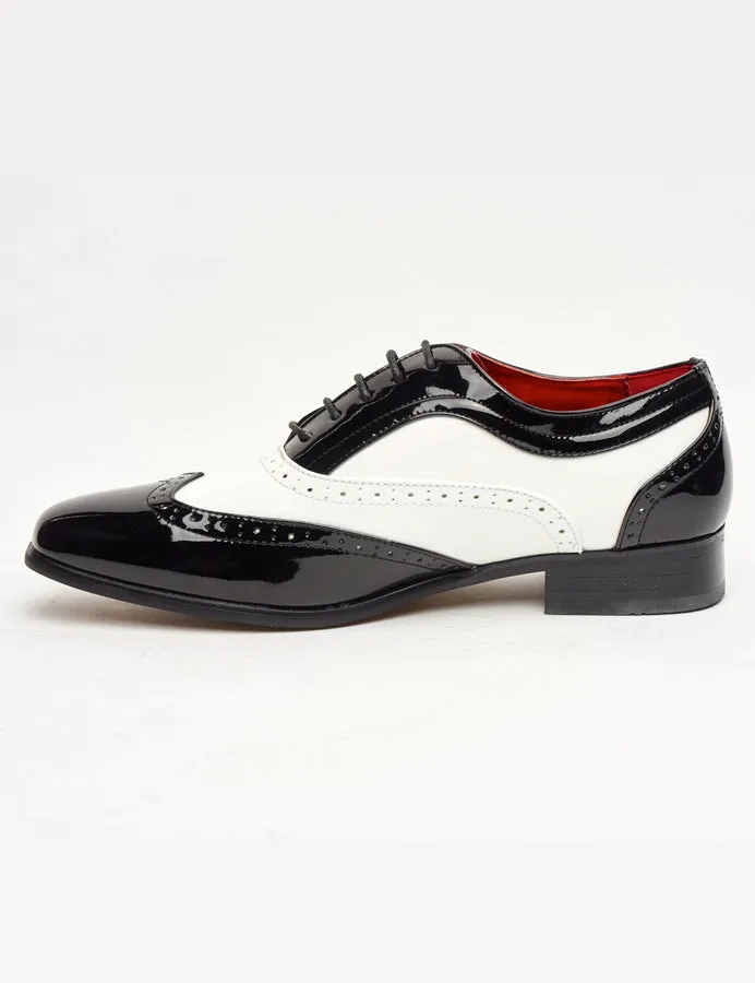 BLACK & WHITE SHINY GATSBY LACE UP BROGUES