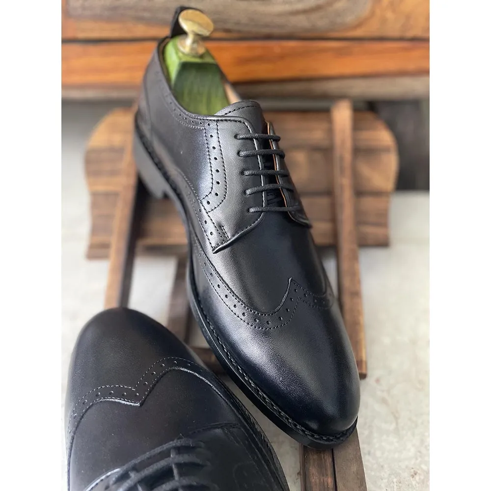 Black Goodyear Welted Wingtip Derby   Fiddle Back Sole