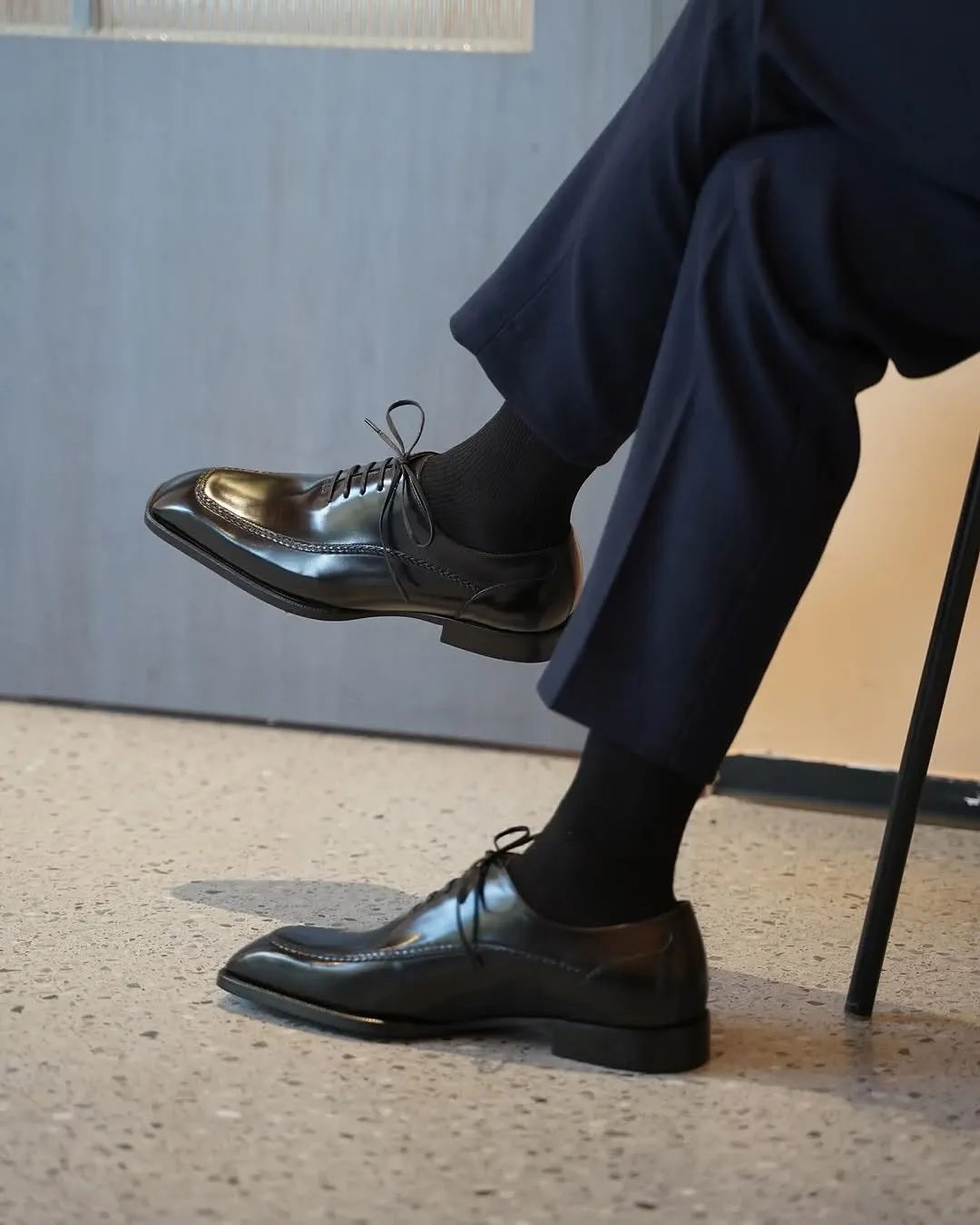 Black Leather Regent  Oxfords – Formal Shoes