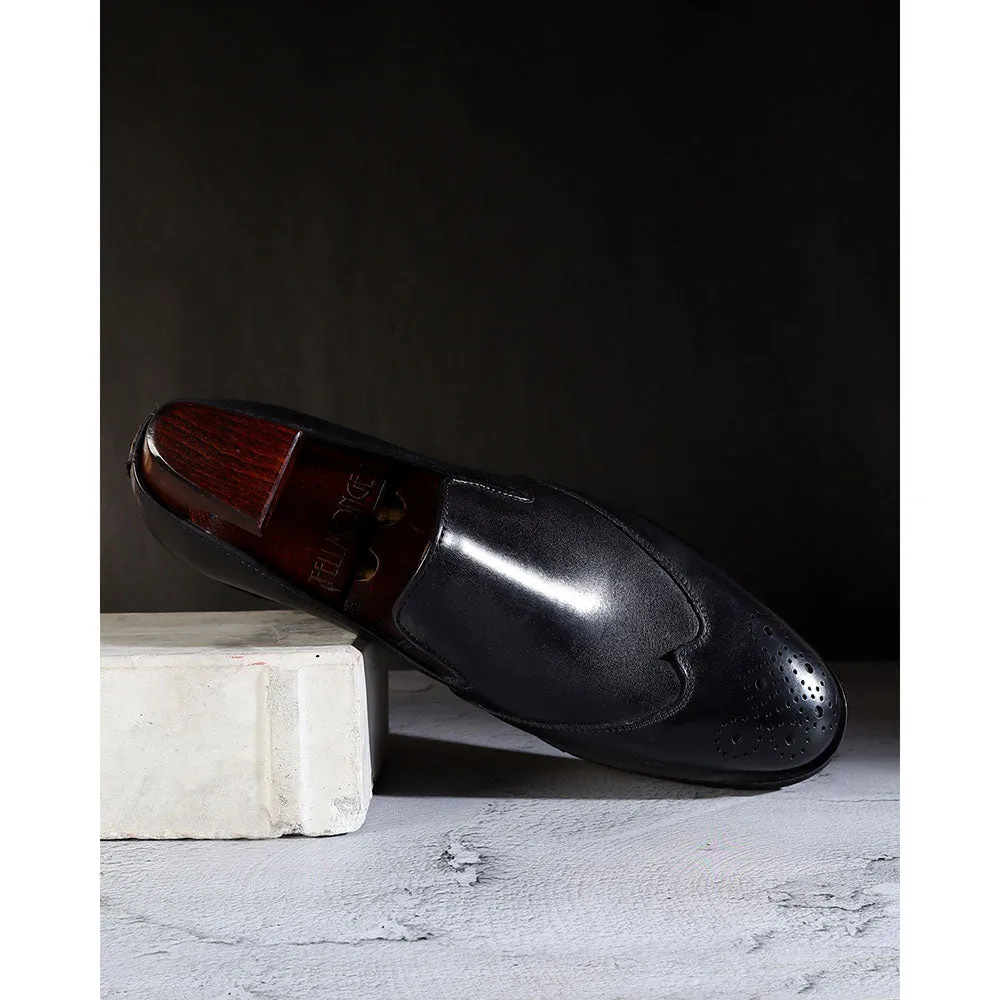 Black Mirror Glossed Extralight Wingtip Medallion Slipon