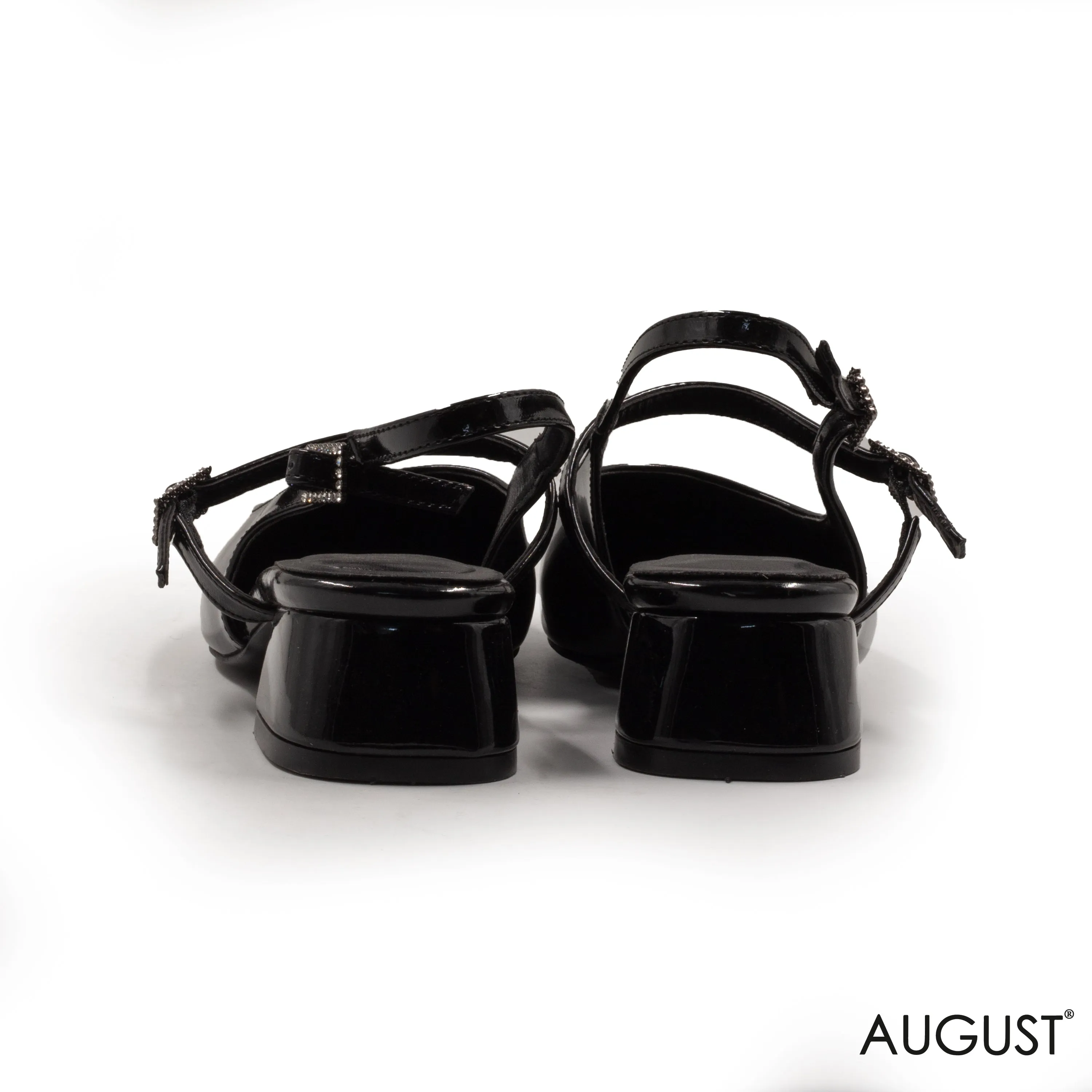 BLACK SHINY LEATHER LOW PUMPS