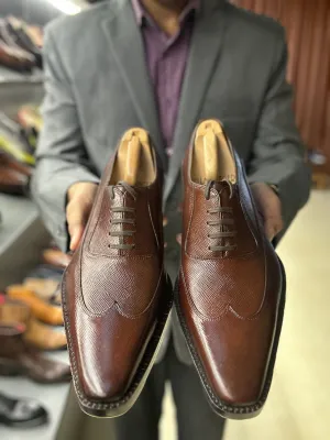 Brown Hatch Grain Goodyear Welted Wingtip Square Oxford With Fiddle Back Sole