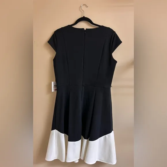 Calvin Klein Women's Cap Sleeve Dress