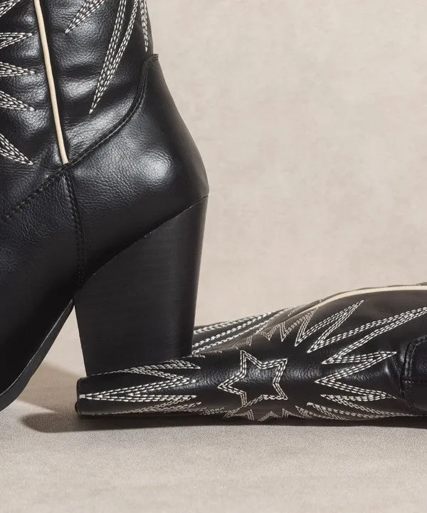 Chic Boots -White & Almond-