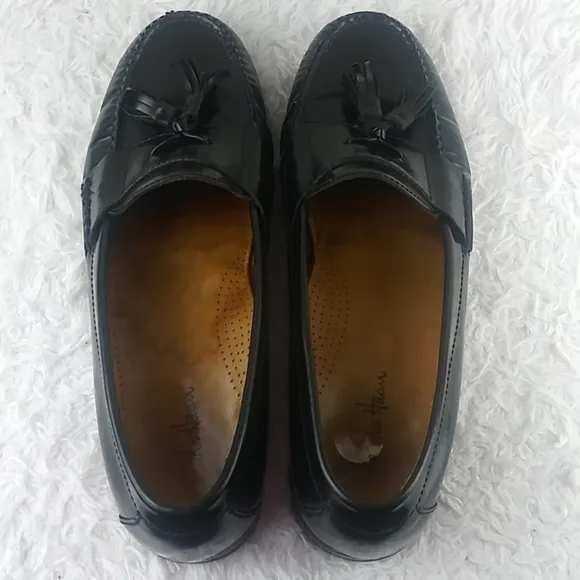 Cole Hann Black Genuine Leather Tassel Upper Almond Toe Slip On Loafer Shoe