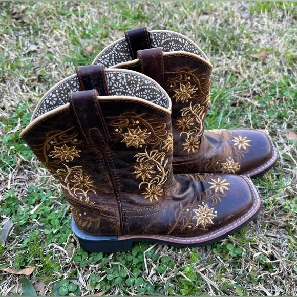 Dan Post Children’s 2D Brown Leather Gardenia Floral Embroidered Square Toe Boot