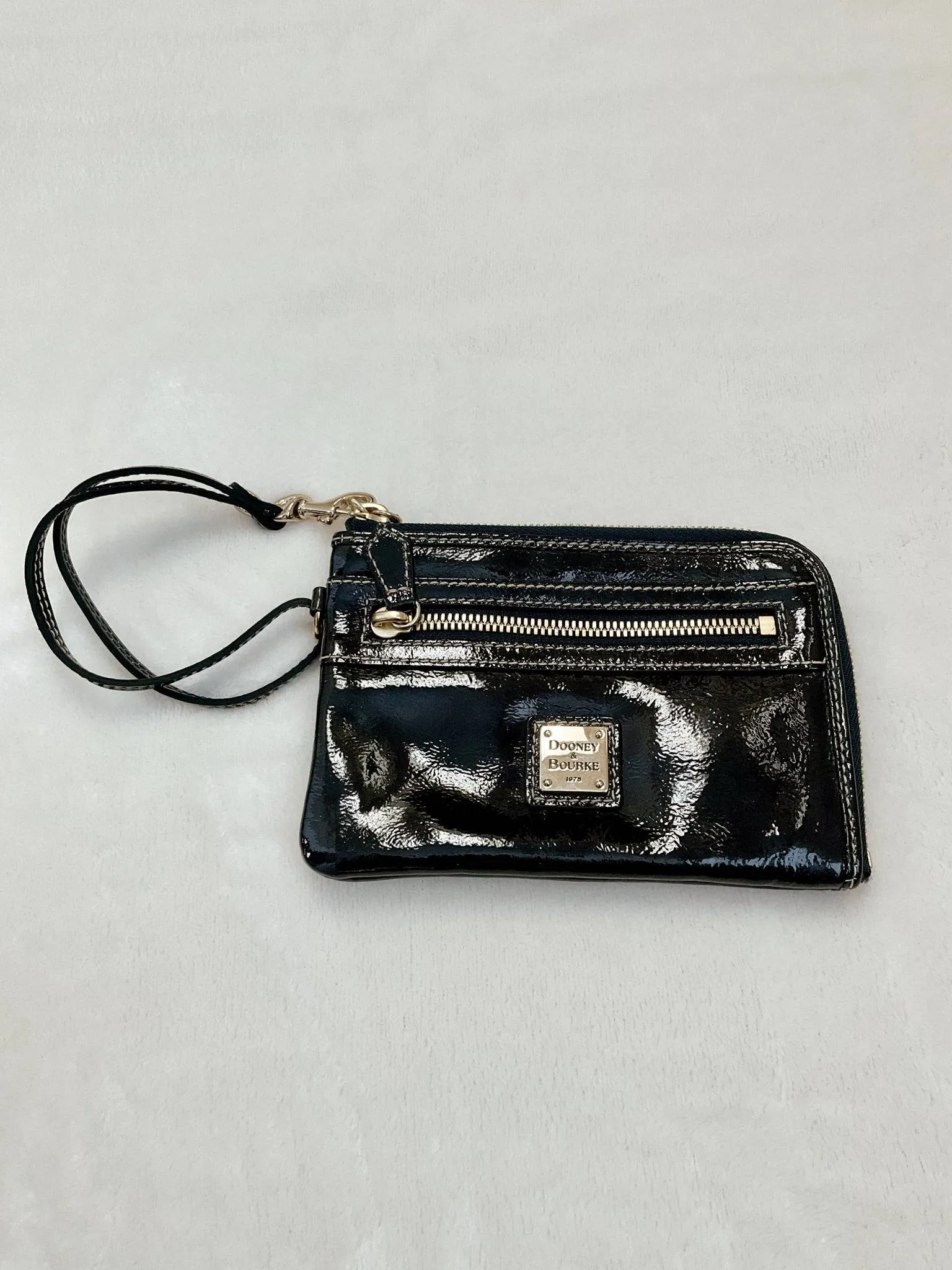 Dooney & Bourke Wristlet
