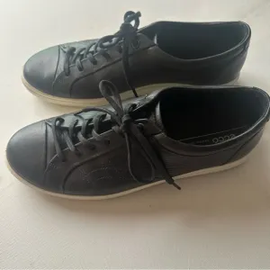ECCO Sneaker Women's Size US 11-11.5 EU 42 Soft 7 Stitch Black Leather