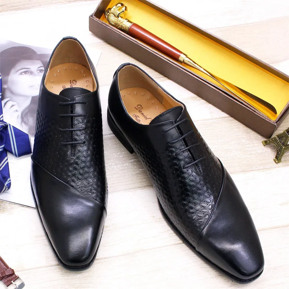 Embrace summer style with British-inspired men's business dress shoes adorned with spots.