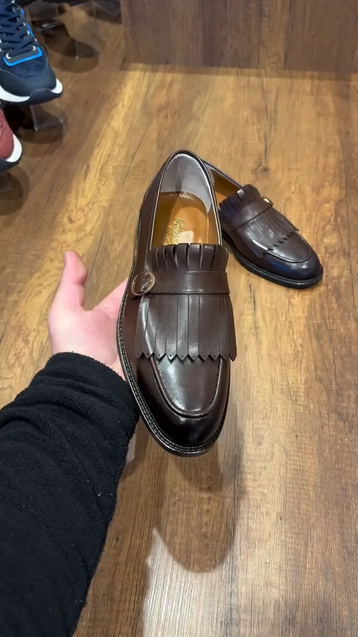 Front Tassel Business Leather Shoes