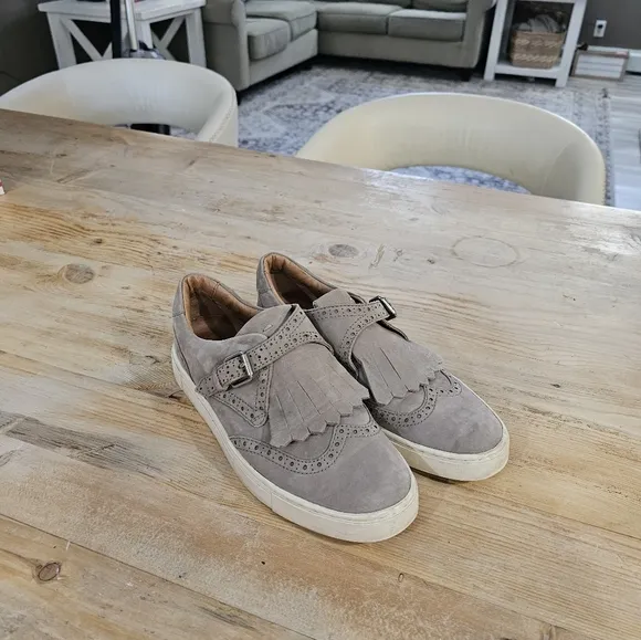 Frye Gemma Gray Kiltie Buckle Slip on Platform Sneaker Wingtip Women 7.5 Nubuck
