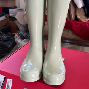 HunterKids' Rain Boots Knee HighCushioned Footbed Lining Muffled Green 5 Big Kid