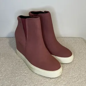 Kenneth Cole | Kam Wedge Sneaker | Pink
