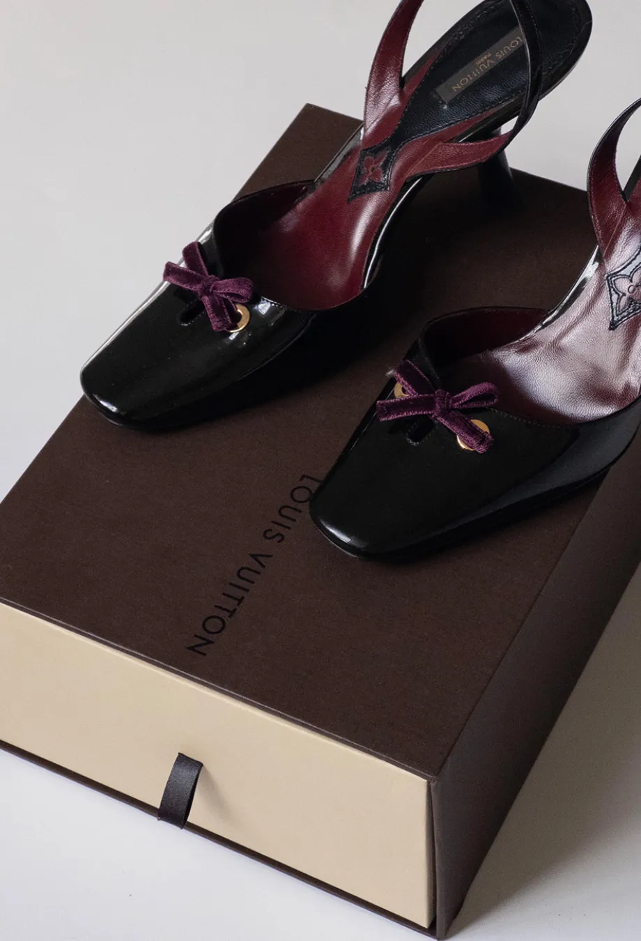 Louis Vuitton Vintage Plum Heels