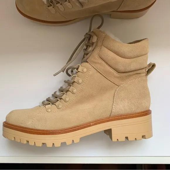MARC FISHER Mallie Lace Up Hiker Boots Beige Sz 8.5M