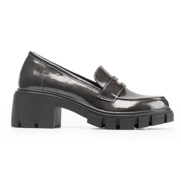 Me Too Skye Block Heel Loafer