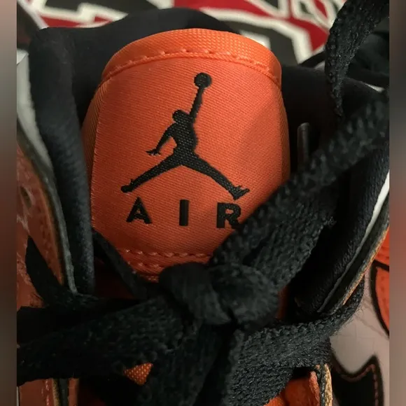 Nike Air Jordan 1 GS - Turf Orange - Patent Leather Sneakers Nice Shoes!