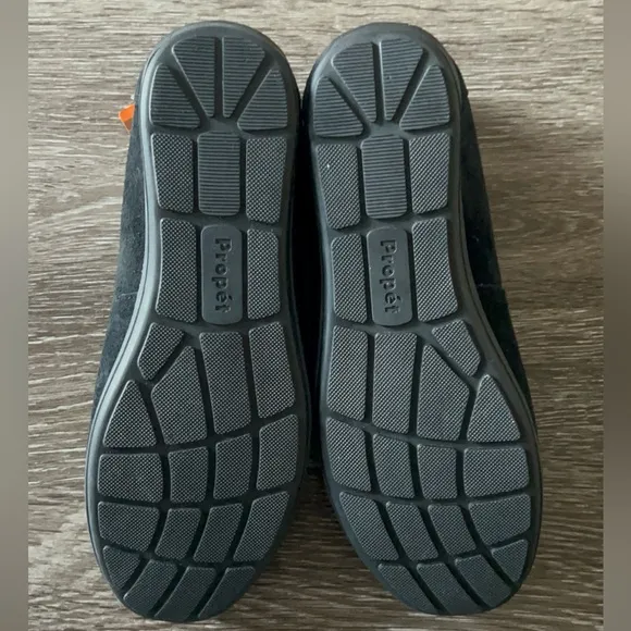 NWOB - Prophet - Yara Suede Upper Flat