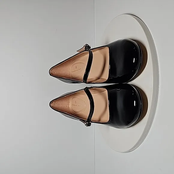 NWOT Bandolino Cariann Mary-Jane Pump Block Heel Round Toe Faux Patent Black 10