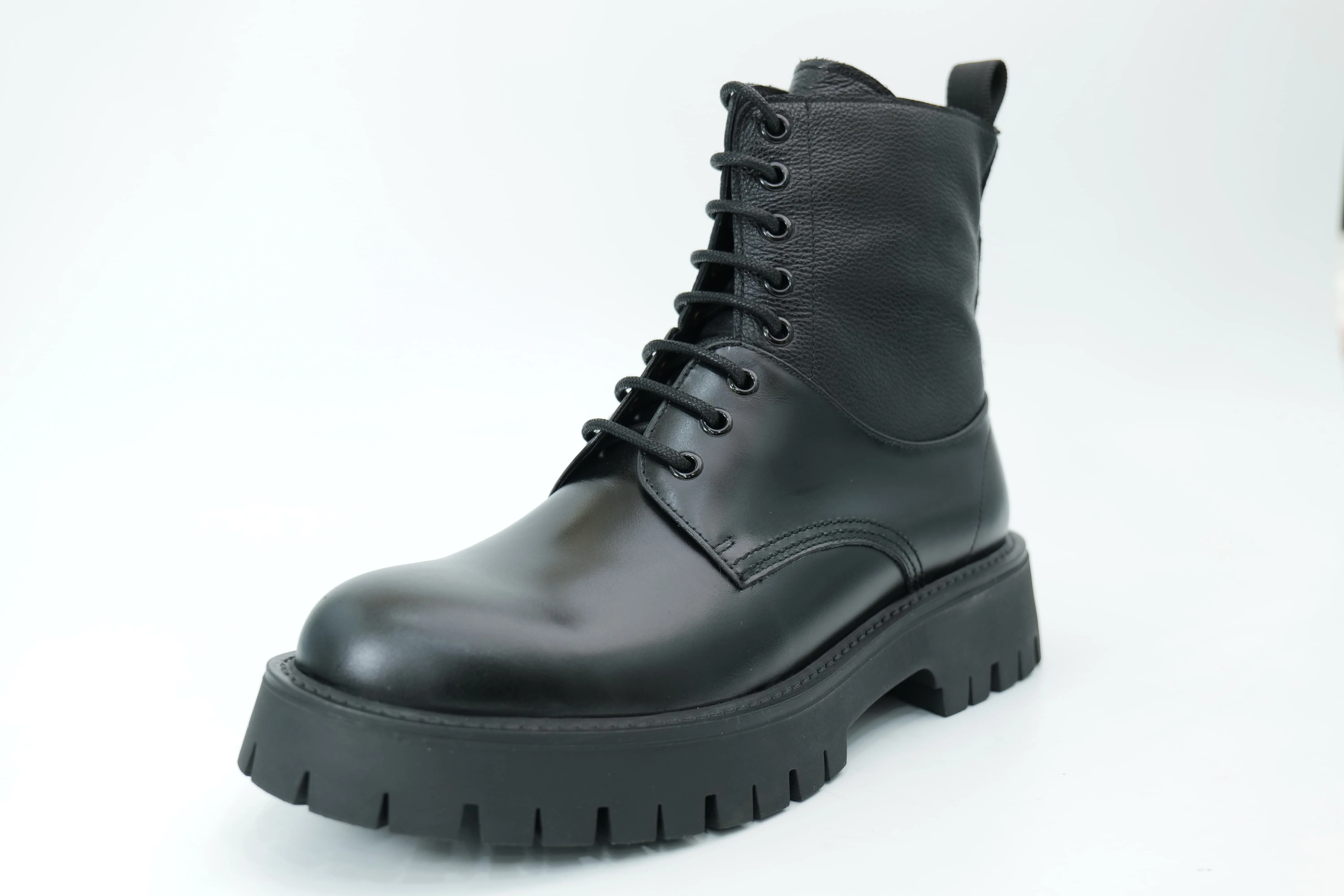 Platform shoes