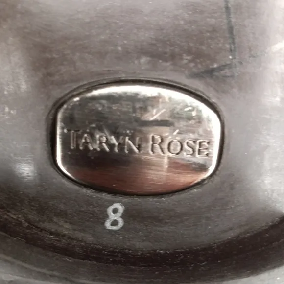 TARYN ROSE Cap Toe Shoes Sz 8