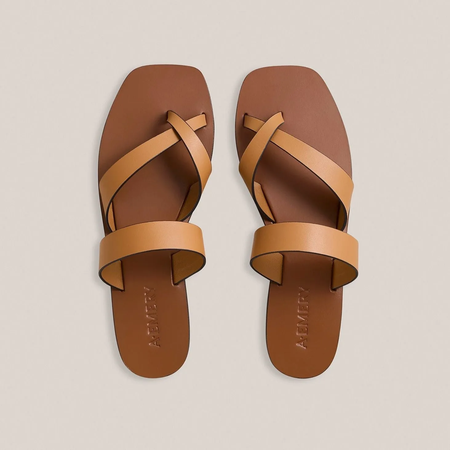 THE CARTER SANDAL - DEEP TAN