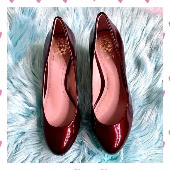 VINCE CAMUTO PATENT LEATHER Red Heels Womens 7