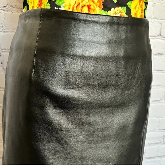 WILSONS Black Genuine Leather Zippered Front Slit Pencil Skirt--6