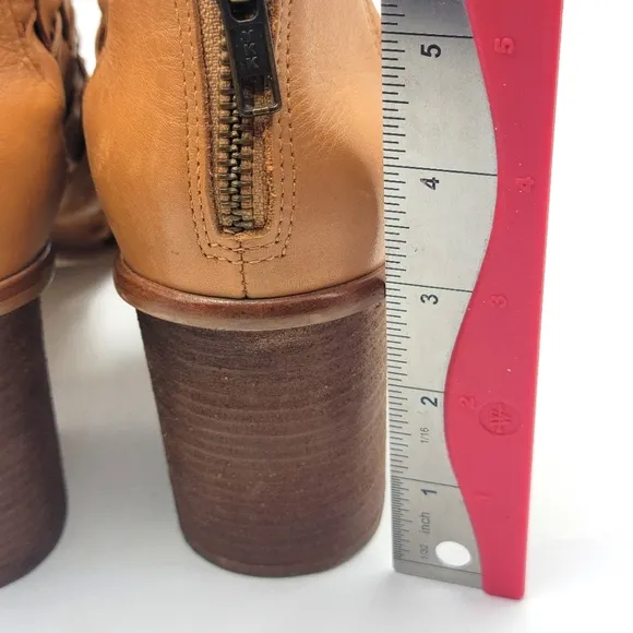 Womens Corso Como Salem Beige Leather Peep Toe Woven Heeled Bootie  8 #S1256