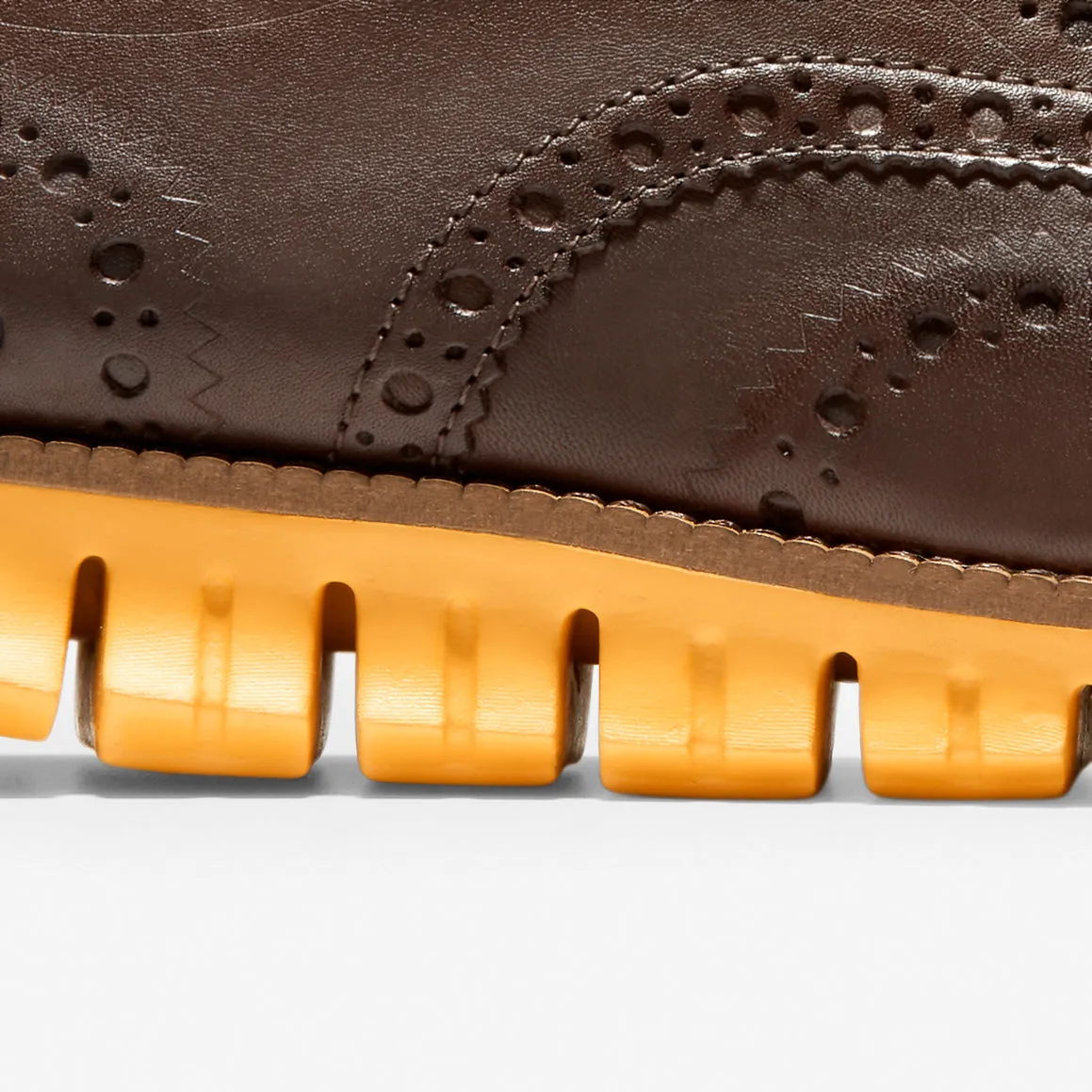 ZERØGRAND Wingtip Oxford